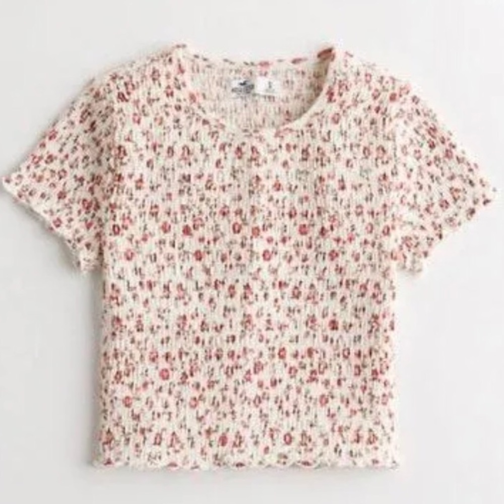 Flower designed crop top